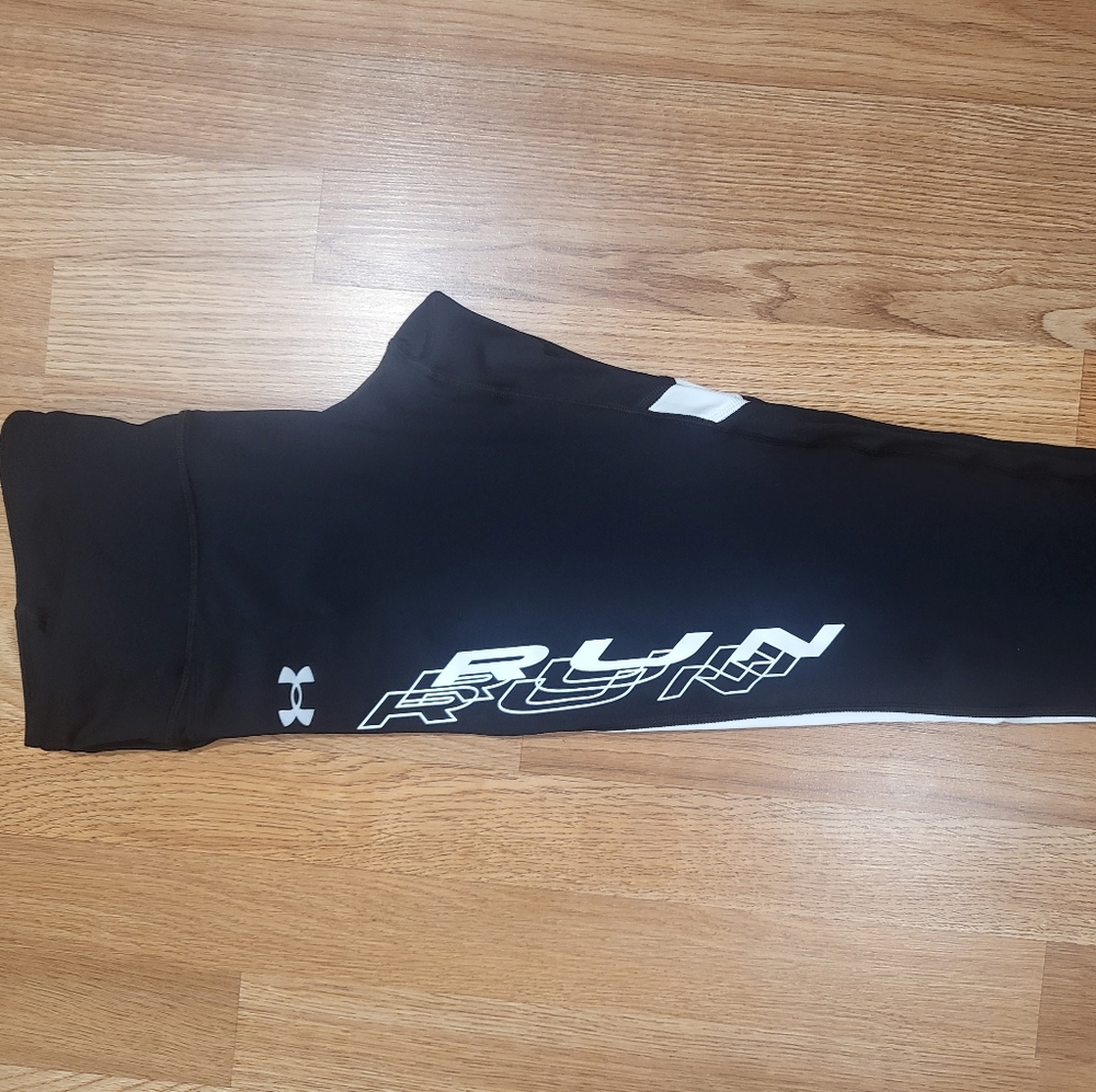 Under Armour athletic Heatgear